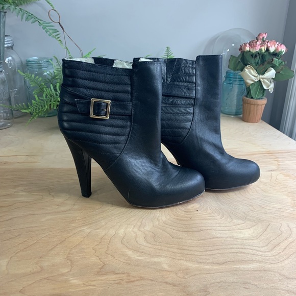 Black leather ankle boots, high heel, size 10 - Picture 5 of 11
